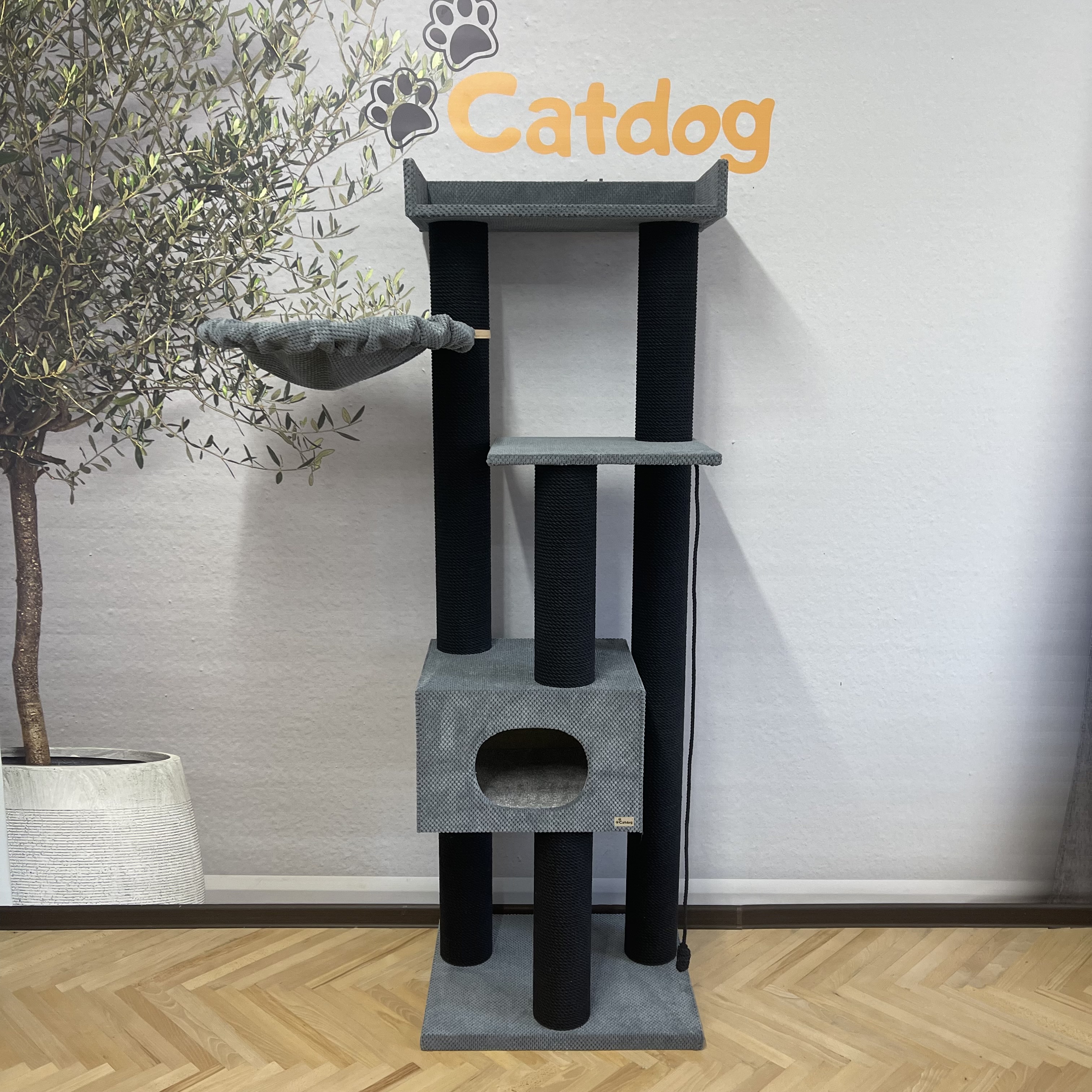 Кошачий комплекс когтеточка "Скай", 180см, с домом, многоуровневый, компактный, из черного каната, с гамаком,180*60*50см
